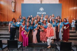 Escuni celebra sus graduaciones de 2026