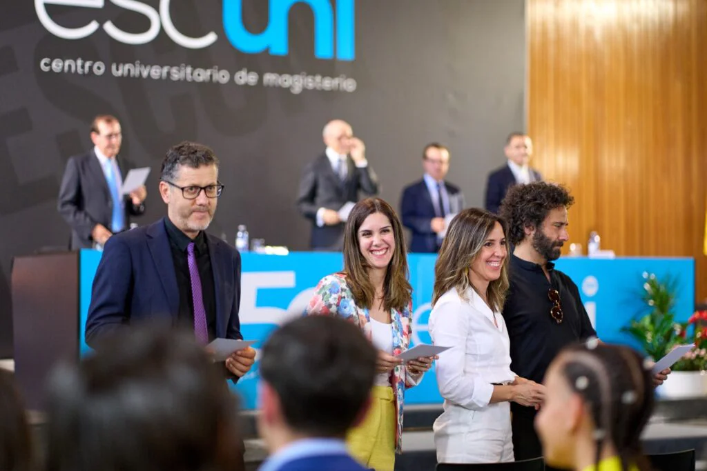 Graduación de Magisterio en Educación Primaria y de Doble Grado 2023