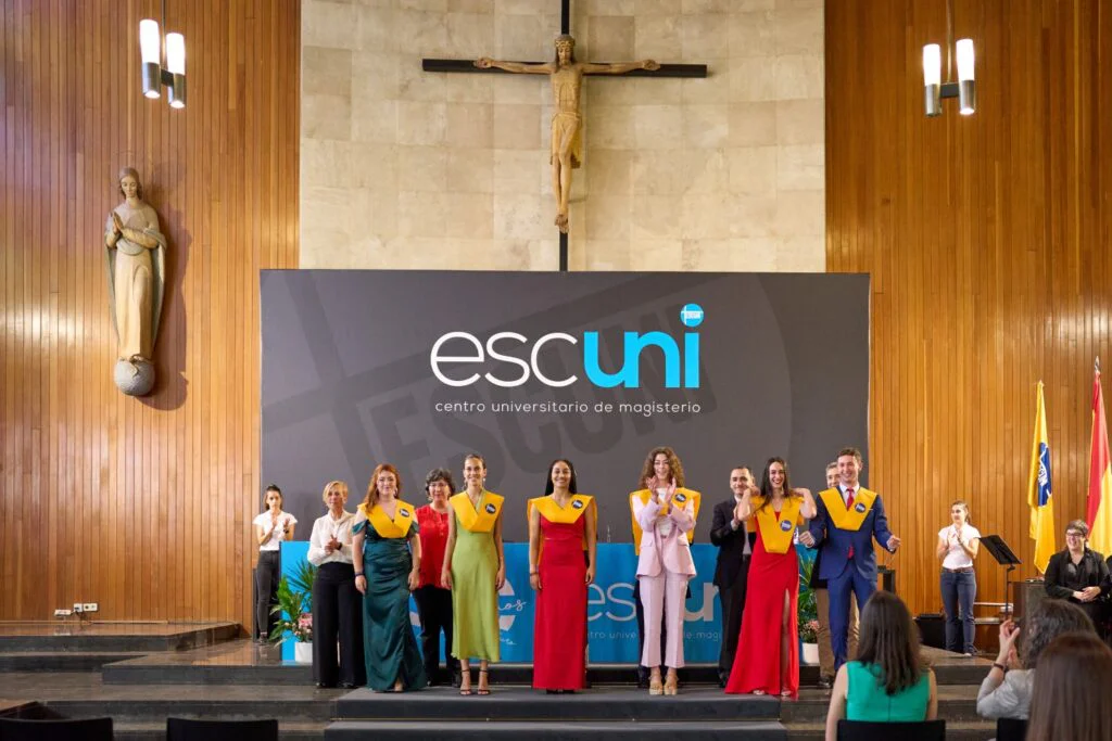 Graduación de Magisterio en Educación Primaria y de Doble Grado 2023